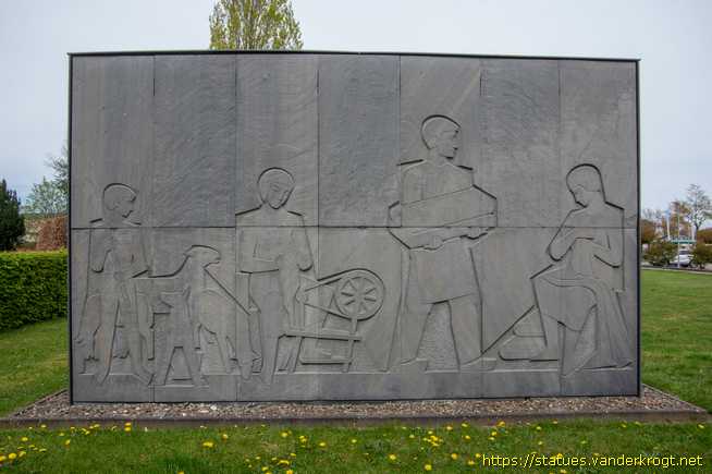 Oeding /  Eingangsrelief Fa. Gebrüder Schulten