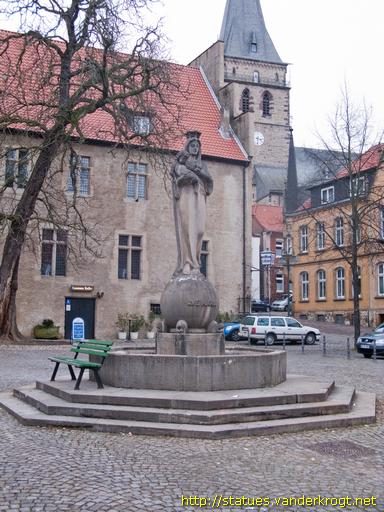 Warburg / Marien-Brunnen