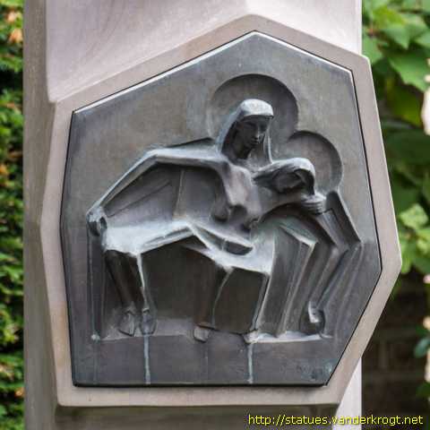 Bonn /  Ehrenmal
