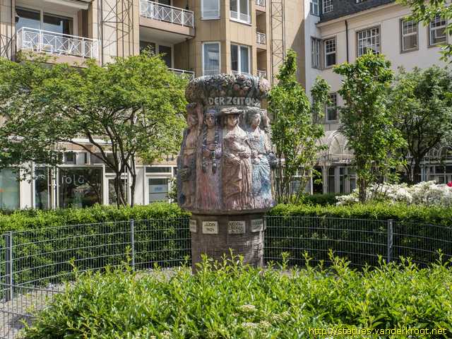Köln /  Frauenbrunnen