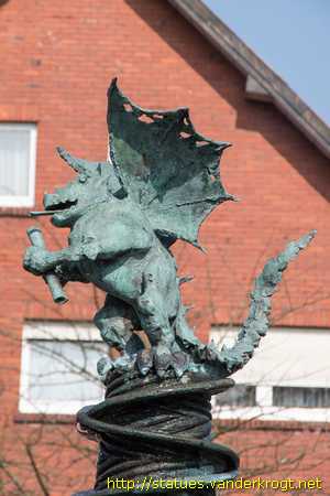 Roetgen /  Spindeldrachenbrunnen