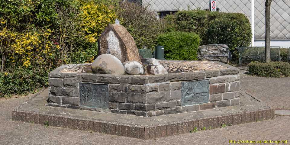 Hürtgen /  Brunnen