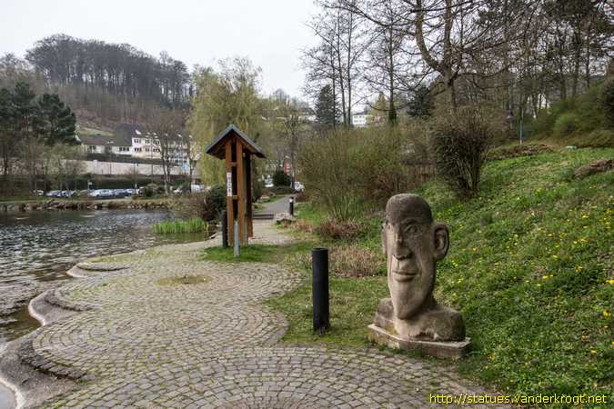 Blankenheim /  Moai-Skulptur