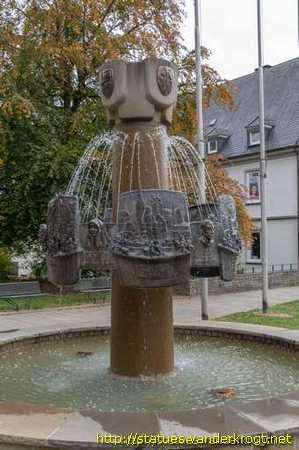 Olpe /  Geschichtsbrunnen