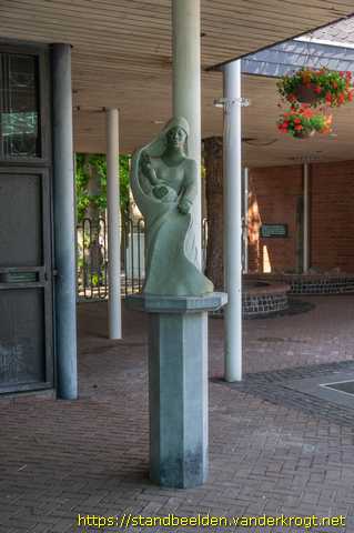 Kevelaer /  Maria mit Kind