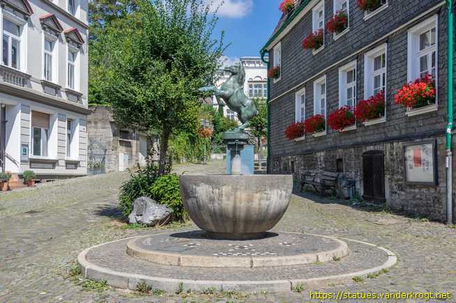 Mettmann /  Pferdebrunnen