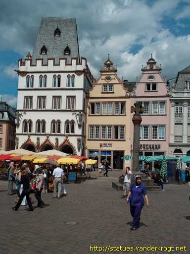 Trier /  Pieta