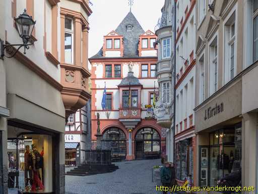 Bernkastel-Kues /  Christus Salvator mundi