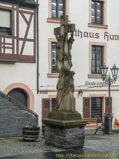 Bernkastel-Kues /  Doppel-Korpus-Kreuz