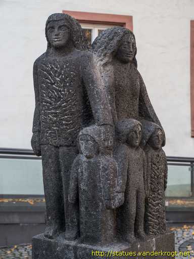 Koblenz /  Familienbrunnen