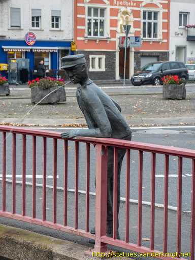 Alf /  Alfer Baachspouzer