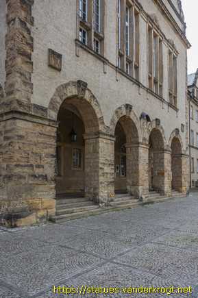 Halberstadt /  Justitia, Adam und Eva