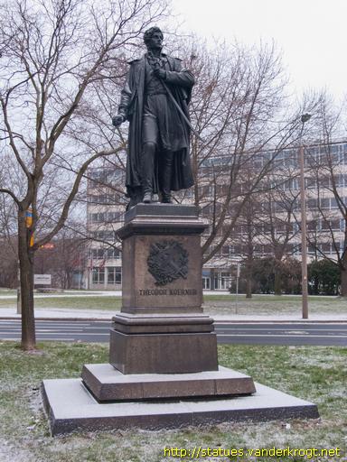Dresden /  Theodor Körner