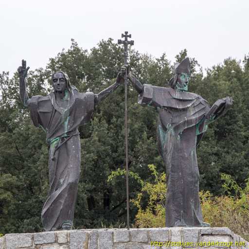 Schmochtitz - Smochćicy /  Millenniumdenkmal - Cyrill-Methodius-Denkmal