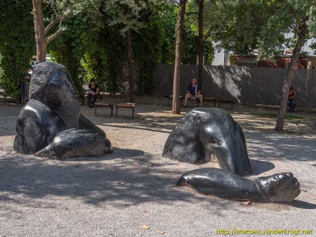 Weimar /  Versunkener Riese