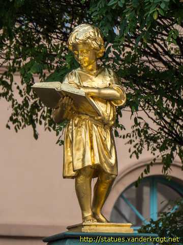 Weimar /  Bürgerschulbrunnen