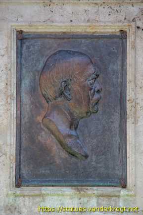 Jena /  Bismarckbrunnen