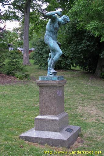 København / Satyr med klangbækkener