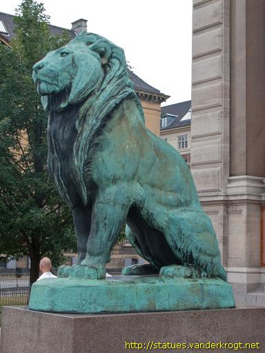 København /  Siddende løve