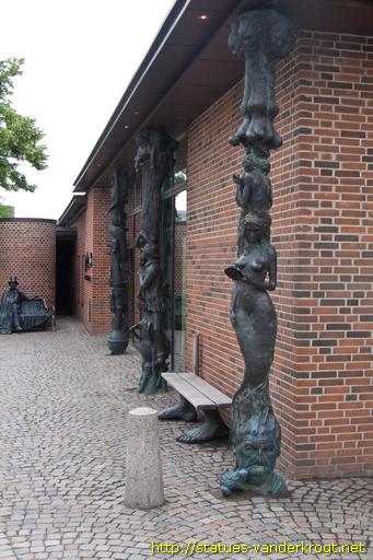 Odense /  At rejse er at leve