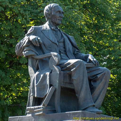Tallinn /  Friedrich Reinhold Kreutzwald