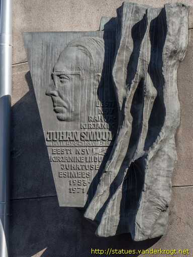 Tallinn /  Juhan Smuul