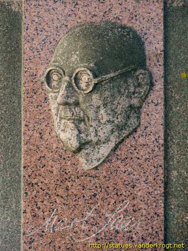 Tartu /  Mart Saar