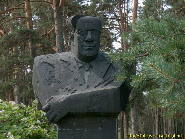 Elva /  Hugo Raudsepp