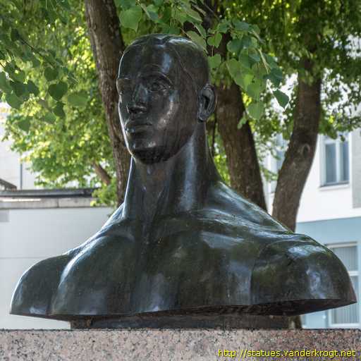 Valga /  Alfred Neuland