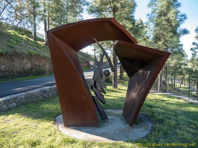 Artenara /  Monumento a los Piqueros