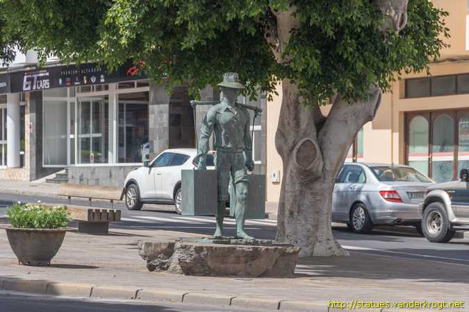 Puerto del Rosario /  El Aguador