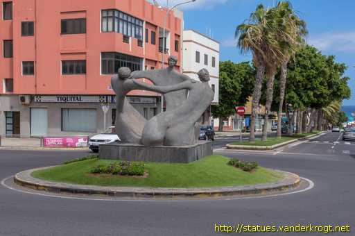 Puerto del Rosario /  Monumento a la Unidad