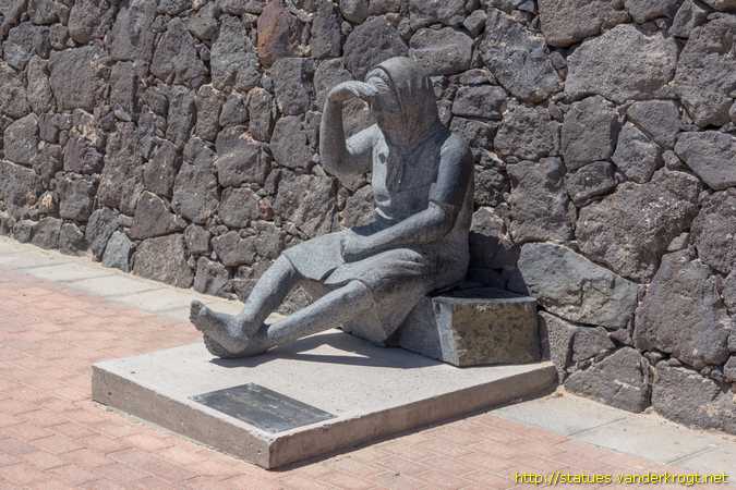 Morro Jable /  Homenaje a las mujeres costeras