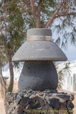 Caleta de Sebo (La Graciosa) /  Sombrero de La Graciosa