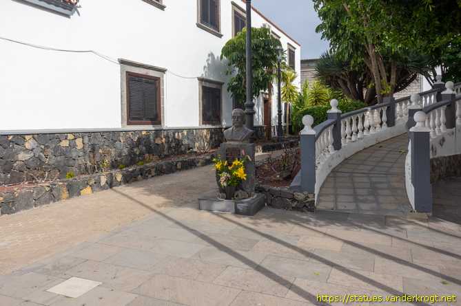 Santiago del Teide /  José Gregorio Hernández Cisneros