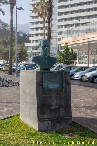 Puerto de la Cruz /  Isidoro Luz Carpenter