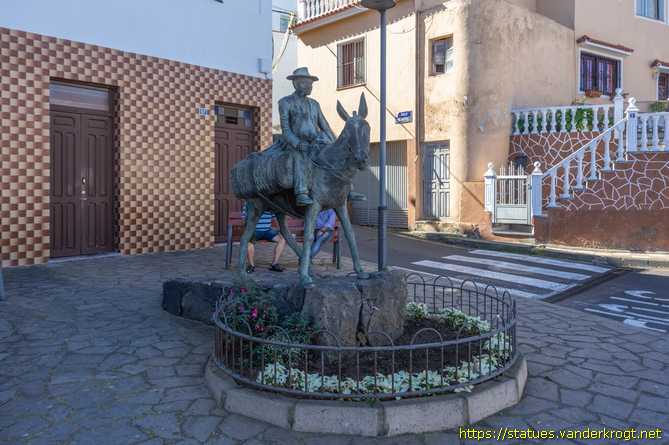 Icod el Alto /  Homenaje a los Cochineros