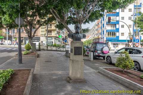 Santa Cruz de Tenerife /  Simón Bolívar