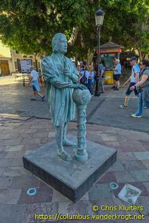 San Sebasti&aacute;n de la Gomera /  Estatua de Cristobal Colón