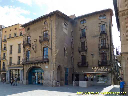 Vic /  Estàtua del Sagrat Cor