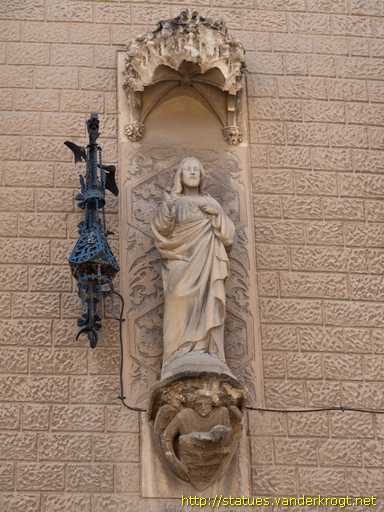 Vic / Estàtua del Sagrat Cor