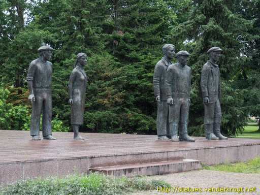 Lahti /  Punavankien muistomerkki