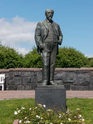 Helsinki /  Juhani Aho