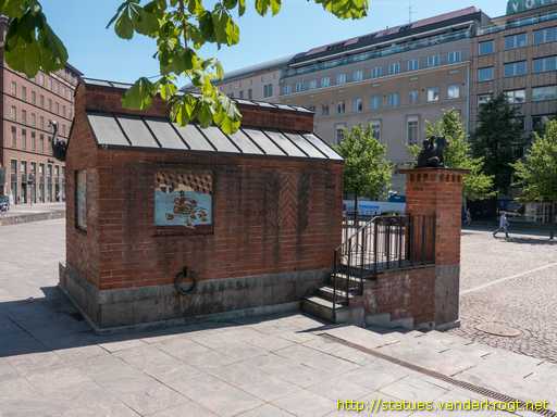 Helsinki /  Kohtauspaikat (Suuresta kohtauspaika)