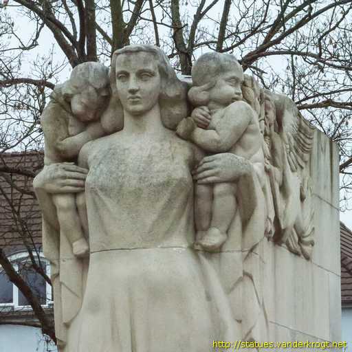 Sélestat /  Monument aux morts