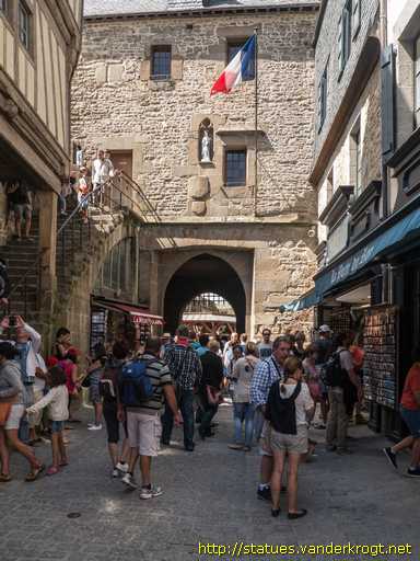 Mont-Saint-Michel /  La Vierge à l'enfant