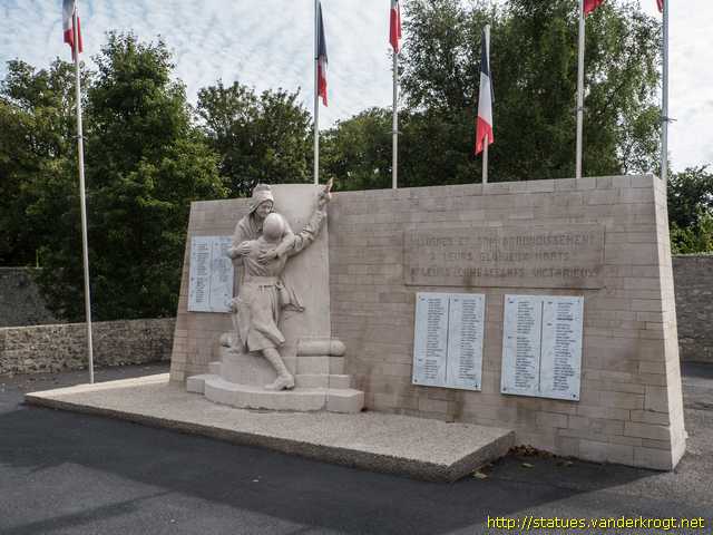Valognes /  Monument aux Morts de 1914-18