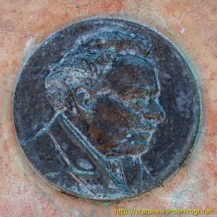 Équeurdreville-Hainneville /  Hippolyte Mars