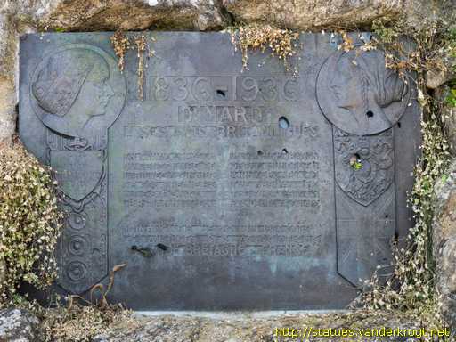 Dinard /  Plaque commémorative de l'arrivée des britanniques à Dinard