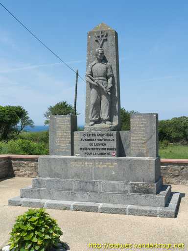 Beuzec-Cap-Sizun /  Monument Combat de Lesven